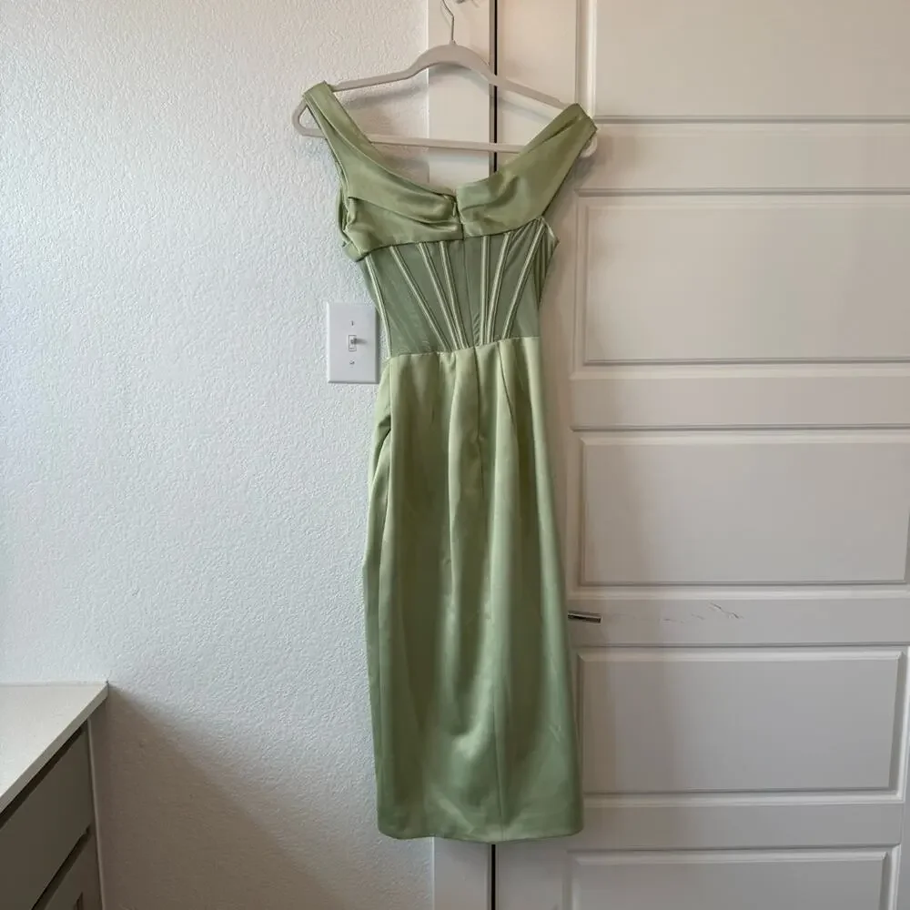 House of CB Lulu Corset Midi Dress In Pistachio